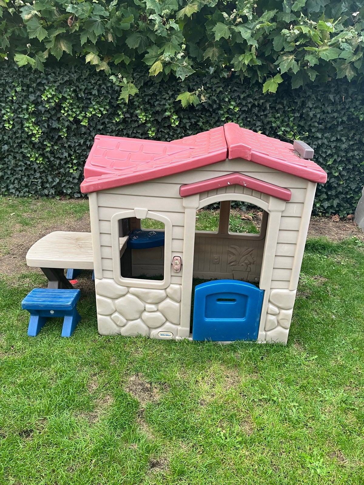 Little Tikes Speelhuisje met picknicktafel, Ophalen, Gebruikt, Kunststof