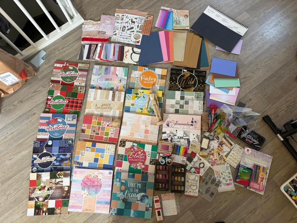 Knutsel spullen, Hobby en Vrije tijd, Kaarten | Zelf maken, Ophalen, Zo goed als nieuw, Overige thema's, Overige typen