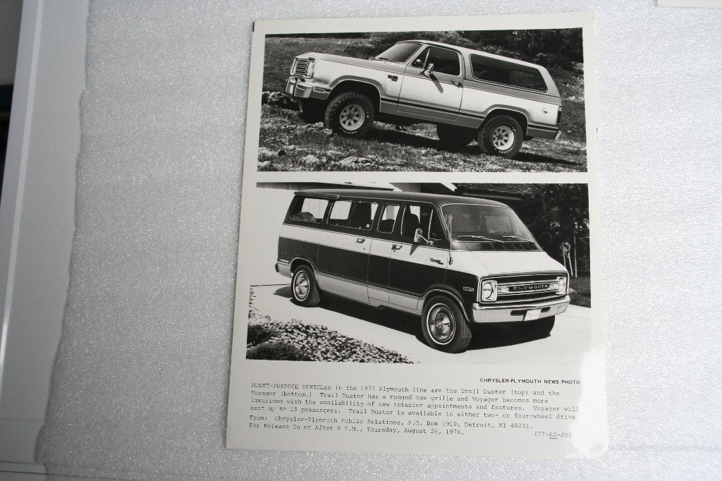 Persfoto Chrysler Plymouth Trail Duster + Voyager (1976) (4), Ophalen of Verzenden, Nieuw, Overige merken
