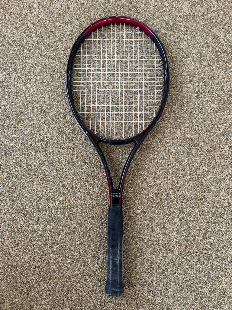 Slazenger tennisracket - Klaar voor een tweede ronde, Sport en Fitness, Tennis, Gebruikt, Racket, Overige merken, L3, Ophalen