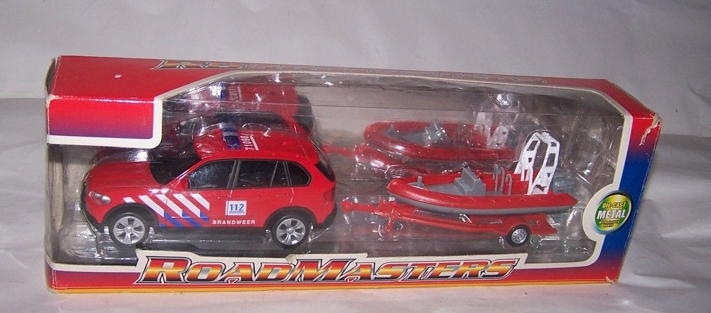 Road Masters Brandweer Auto met Boot set. Nieuwstaat., Ophalen of Verzenden, Nieuw, Overige typen, Overige merken