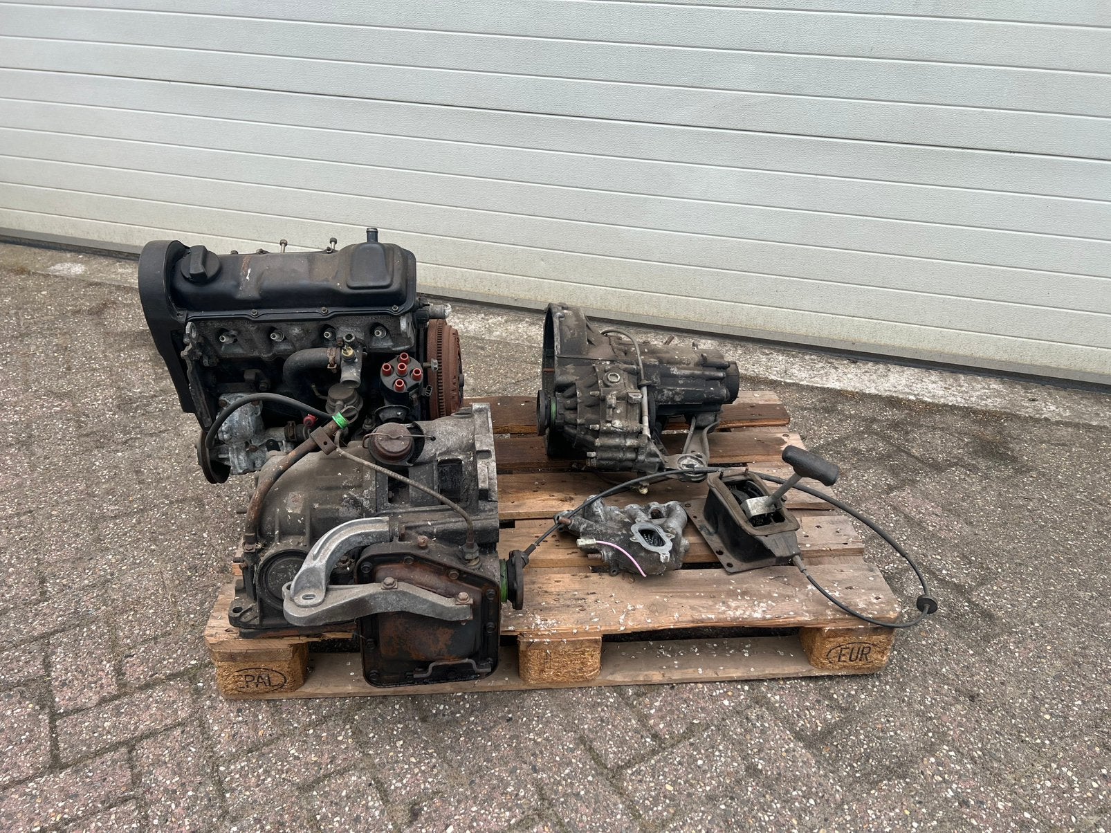 Volkswagen motor + versnellingsbakken, Auto-onderdelen, Ophalen, Volkswagen