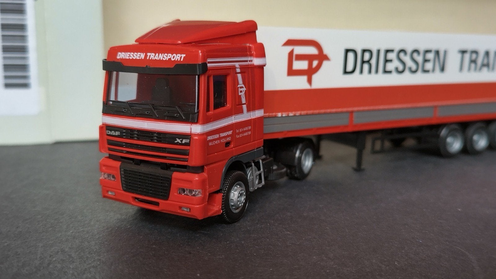 Daf XF Super Space Cab Driessen Wijchen 1:87 Awm Pol, AWM, Verzenden, Nieuw, .