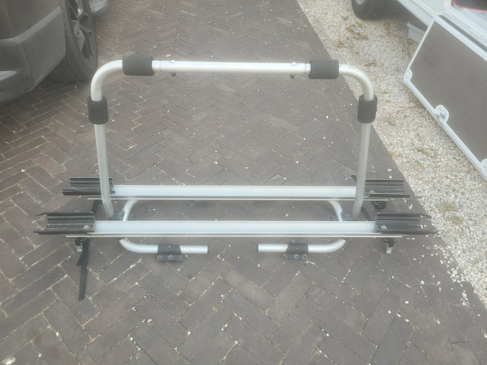 Fietsendrager voor elektrische fietsen, Ophalen, Trekhaakdrager