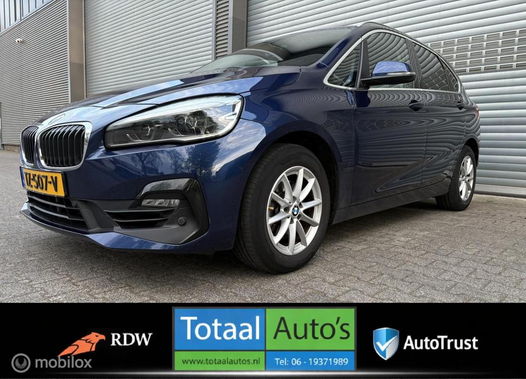 BMW 2-serie Active Tourer 218i Executive*PANO+OPEN*KEYLESS, Auto's, Gebruikt, Euro 6, Blauw, Origineel Nederlands