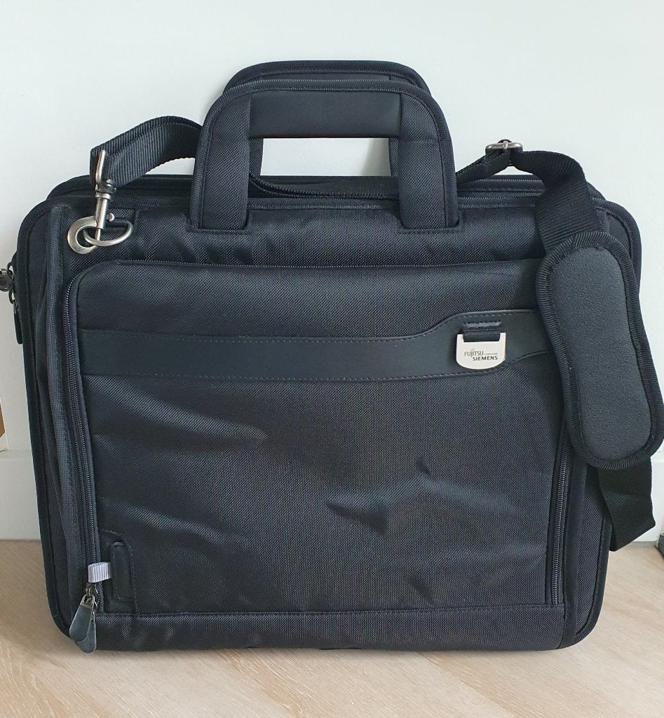 Fujitsu Siemens Prestige case Top L Laptoptas, Ophalen of Verzenden, Zo goed als nieuw, Zwart, Overige merken