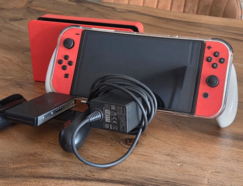 switch oled mario editie, Ophalen, Zo goed als nieuw, Met 1 controller, Switch OLED