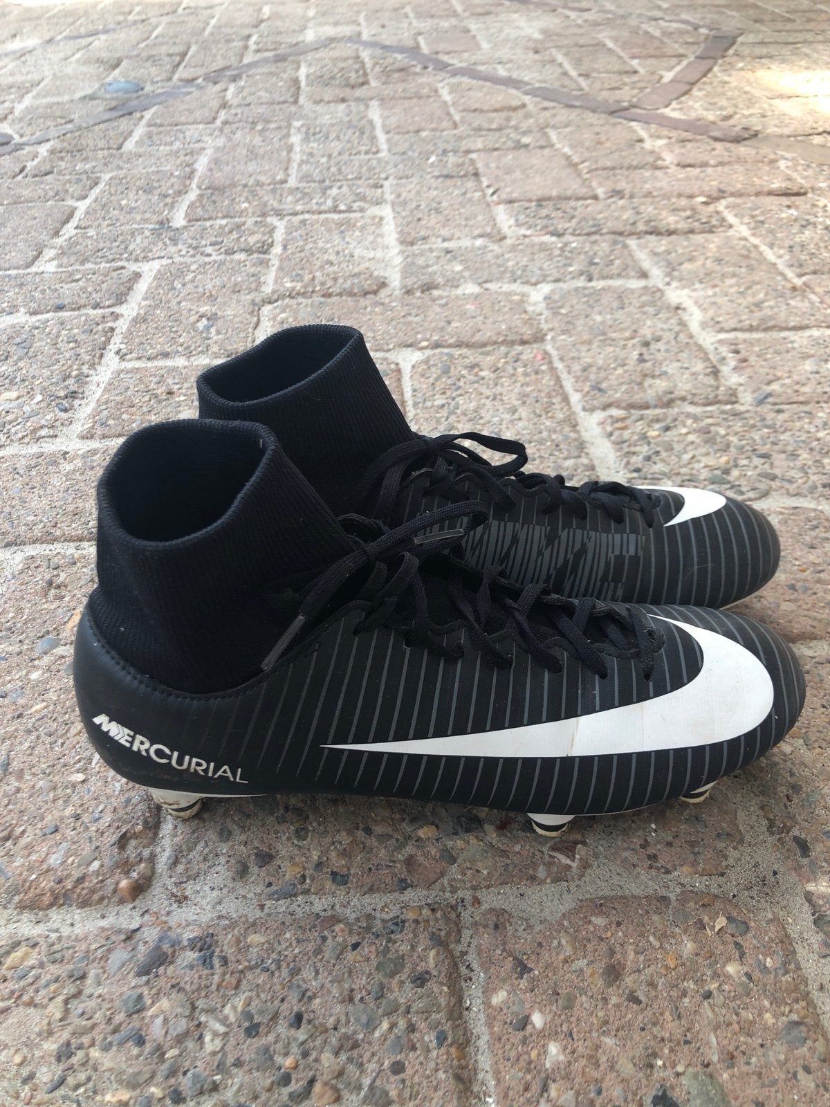Nike Mercurial voetbalschoenen - maat 40, Maat XS of kleiner, Ophalen of Verzenden, Gebruikt, Schoenen
