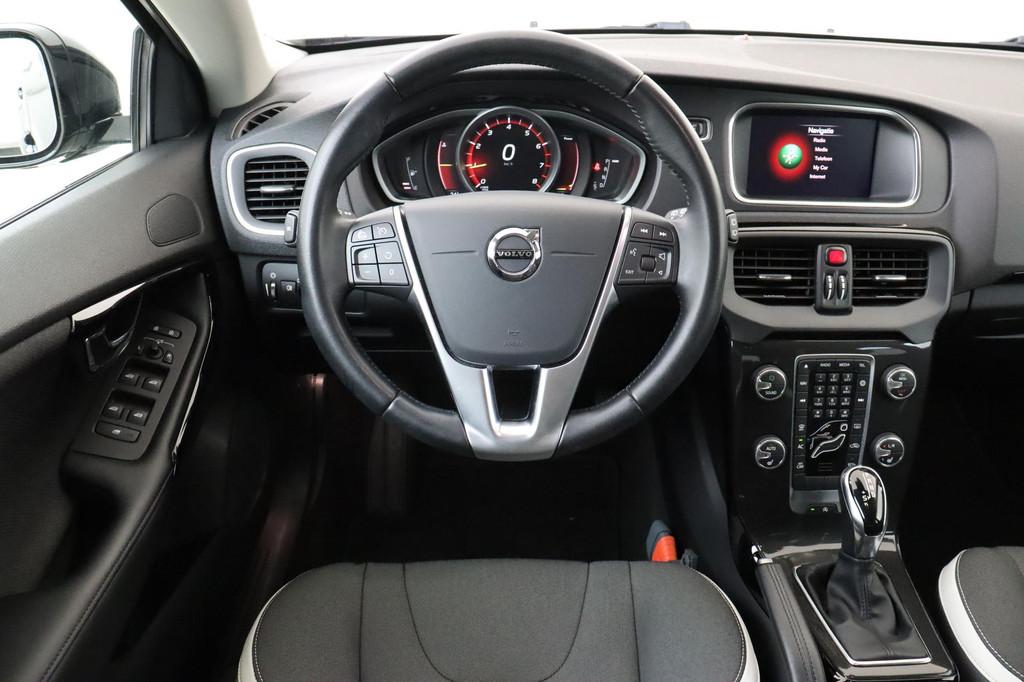 Volvo V40 T3 AUT. DYNAMIC EDITION -CRUISE|VERW.VOORSTOELEN|N, Auto's, Volvo, 12 maanden, Euro 6, 4 cilinders, Leder en Stof
