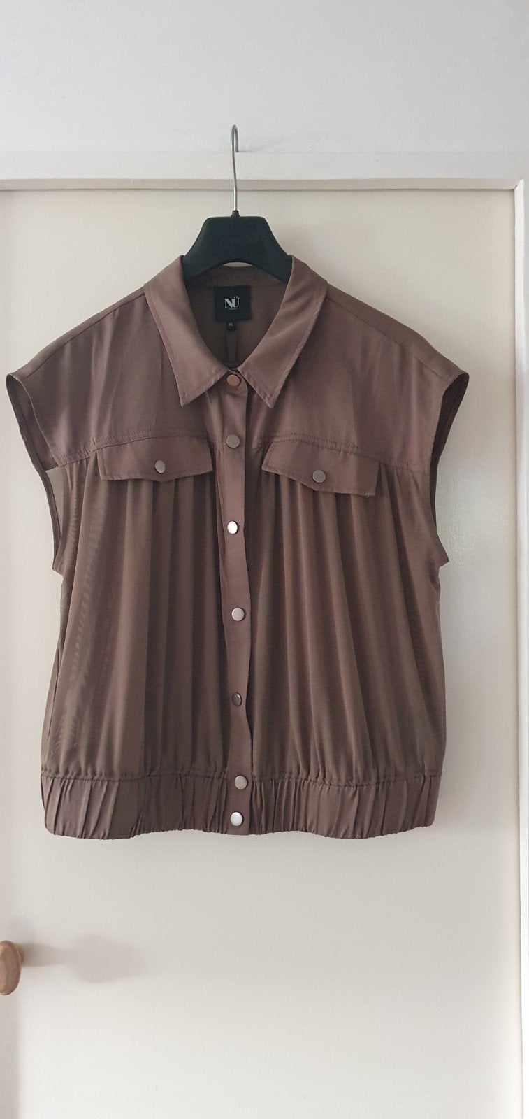 NÜ Denmark Yve Vest - Nieuw met kaartjes, Kleding | Dames, Bruin, Maat 46/48 (XL) of groter, Nieuw, Ophalen of Verzenden