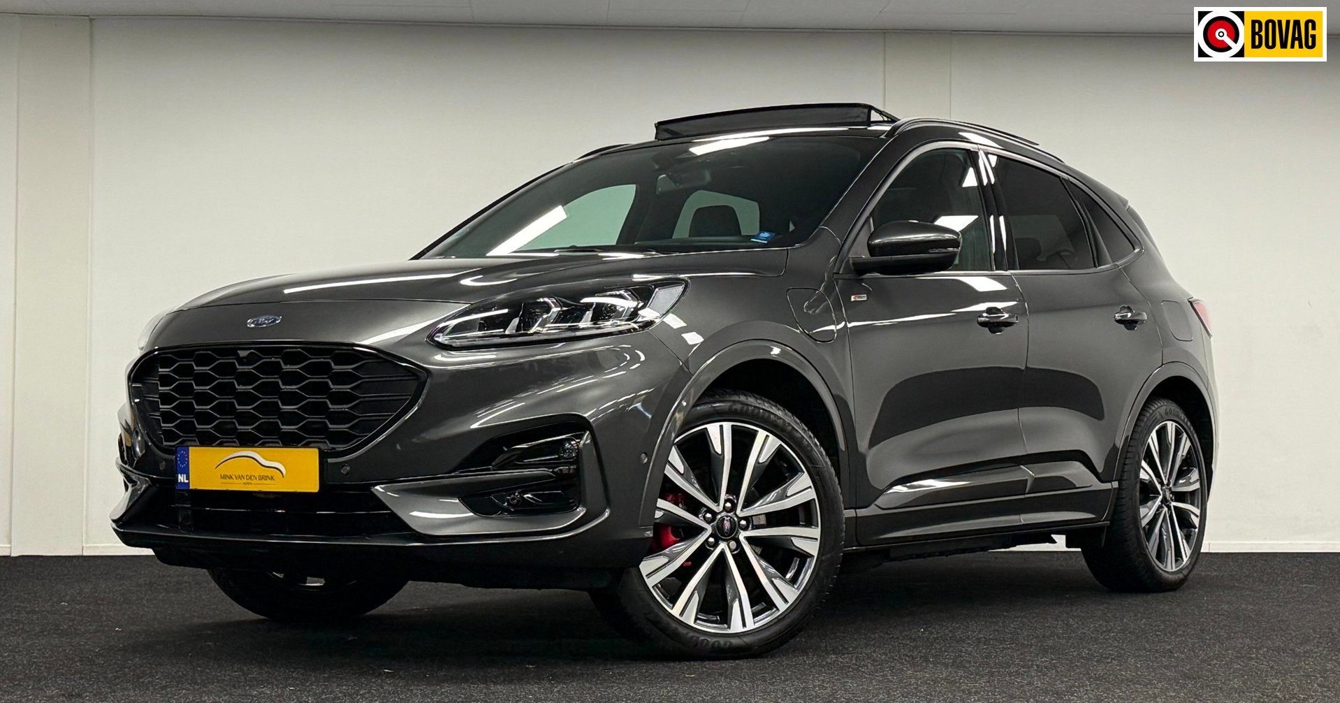Ford Kuga 2.5 PHEV ST-Line X*224PK*Panodak*Trekhaak*B&O*20'', Auto's, Dealer onderhouden, Gebruikt, Zwart, 4 cilinders