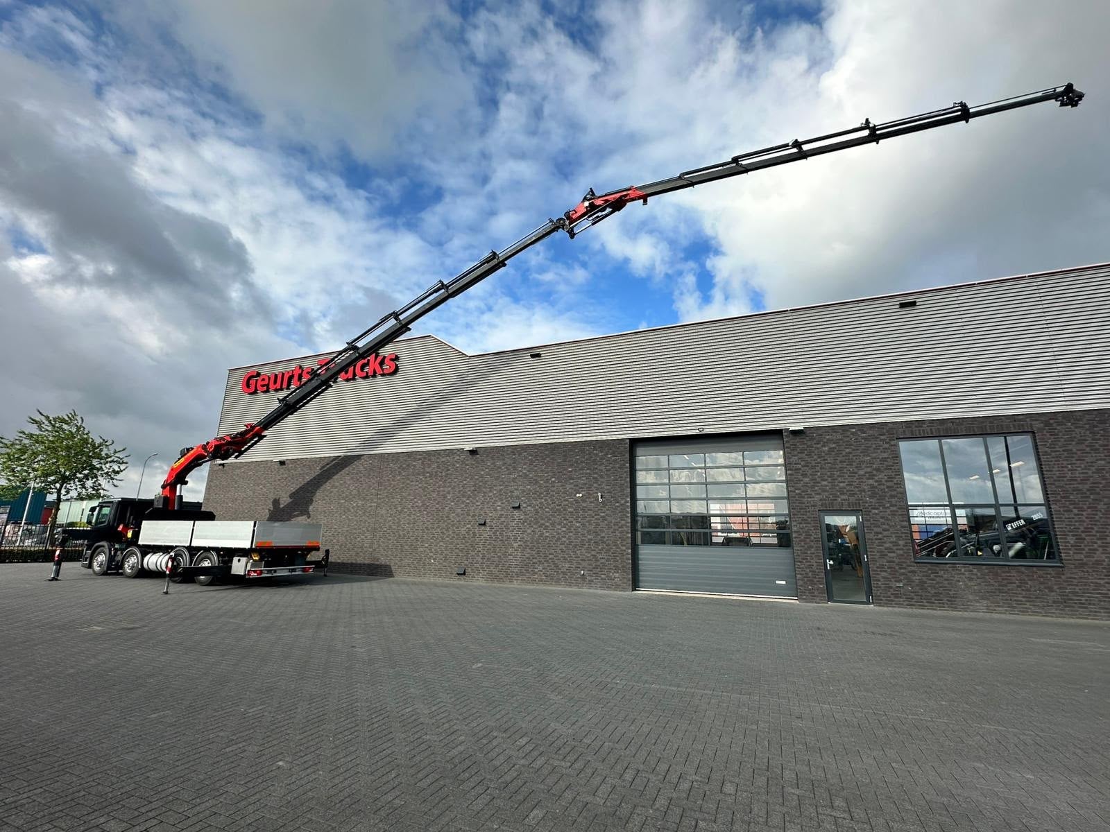 Scania P500 B8X2*6LB MET PALFINGER PK65002-SH F POWER LINK P, Auto's, Automaat, Euro 6, Zwart, Diesel