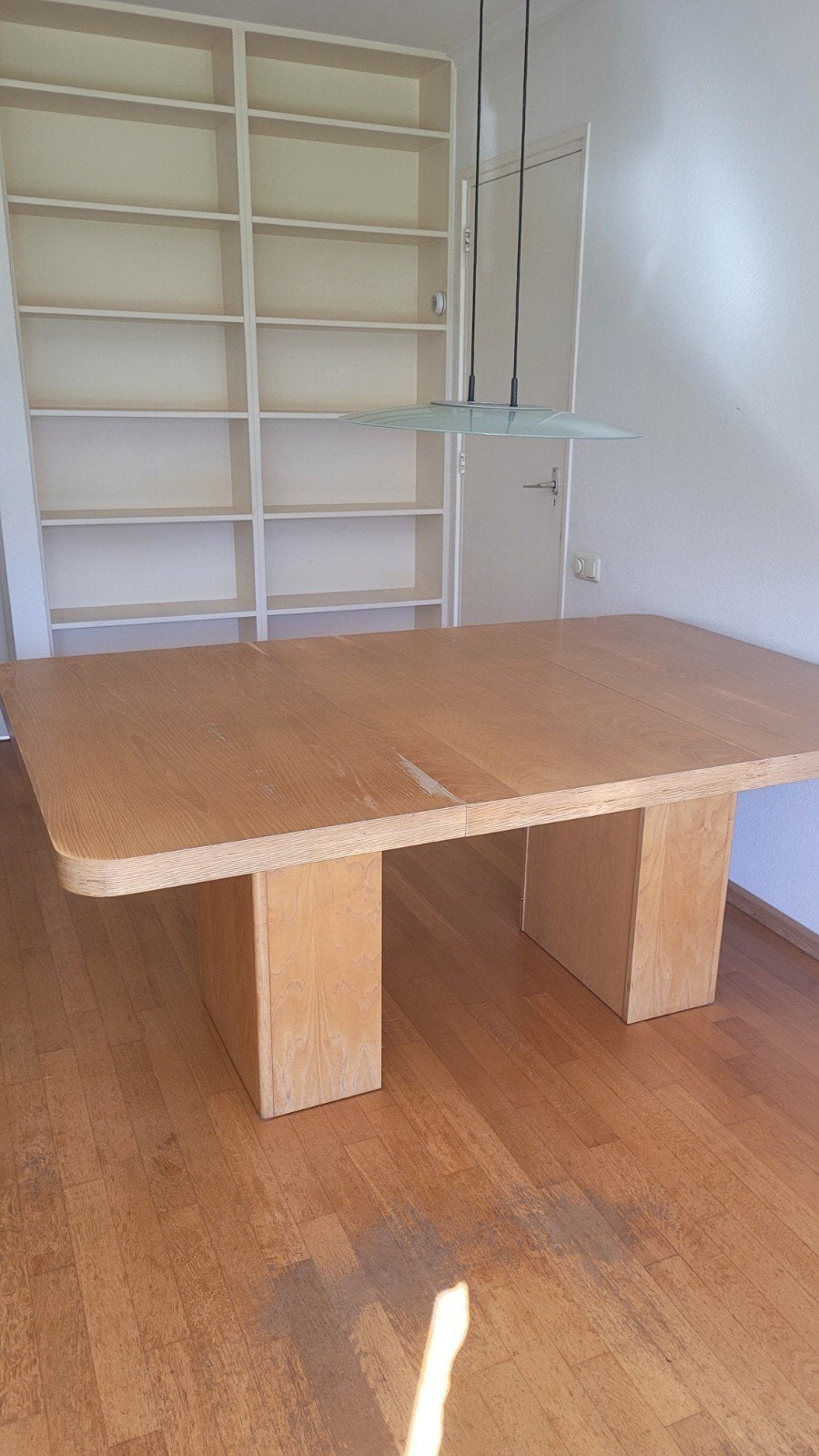 Robuste eettafel van essen houtfineer 120 x 120/180 cm, Huis en Inrichting, Tafels | Eettafels, Gebruikt, 100 tot 150 cm, 150 tot 200 cm