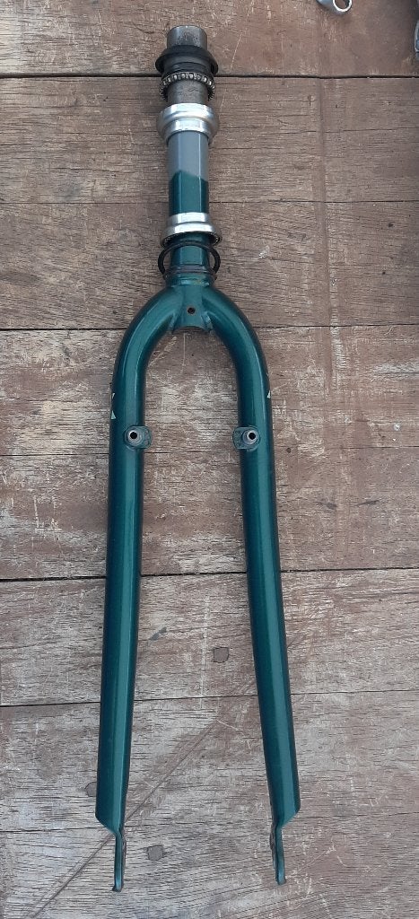 Gazelle Voorvork 28 inch met Nokken voor V - Brake Rem, Fietsen en Brommers, Fietsonderdelen, Ophalen, Gazelle Voorvork 28 inch met Nokken voor V - Brake Rem