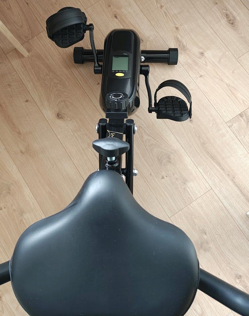 Vrijwel nieuwe verstelbare bureau fiets voor gezond werken!, Huis en Inrichting, Bureaus, Ophalen of Verzenden, Demontabel, Nieuw