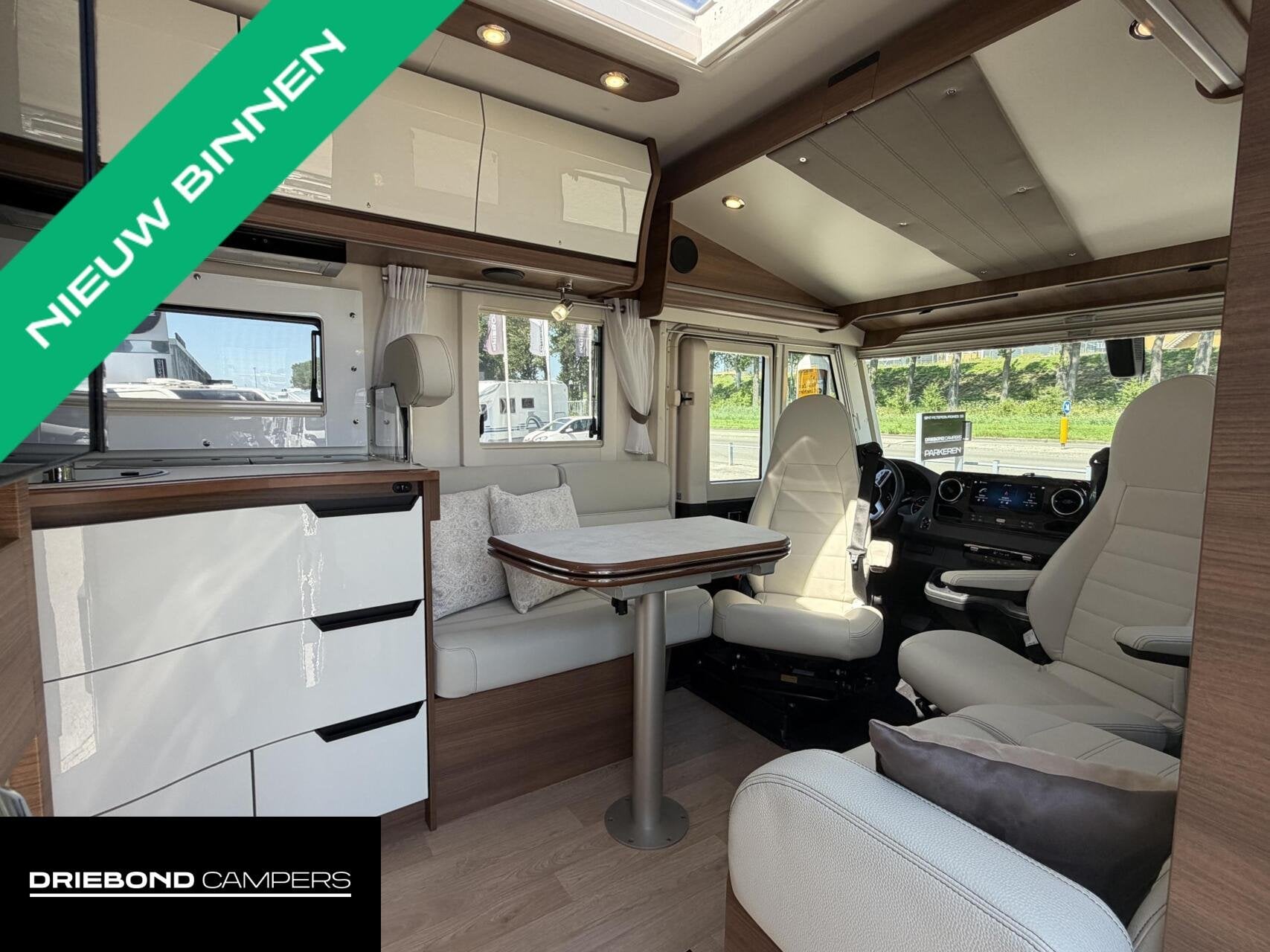 Rapido M96 Queensbed EP Level 2X Airco Delta Omvormer Zonnep, Caravans en Kamperen, Campers, Achteruitrijcamera, 7 tot 8 meter