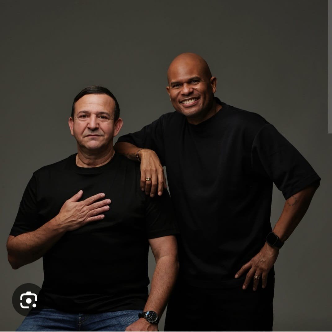 Najib en Roue : Alles is comedy zondag 25 okt, Tickets en Kaartjes, Twee personen, Oktober