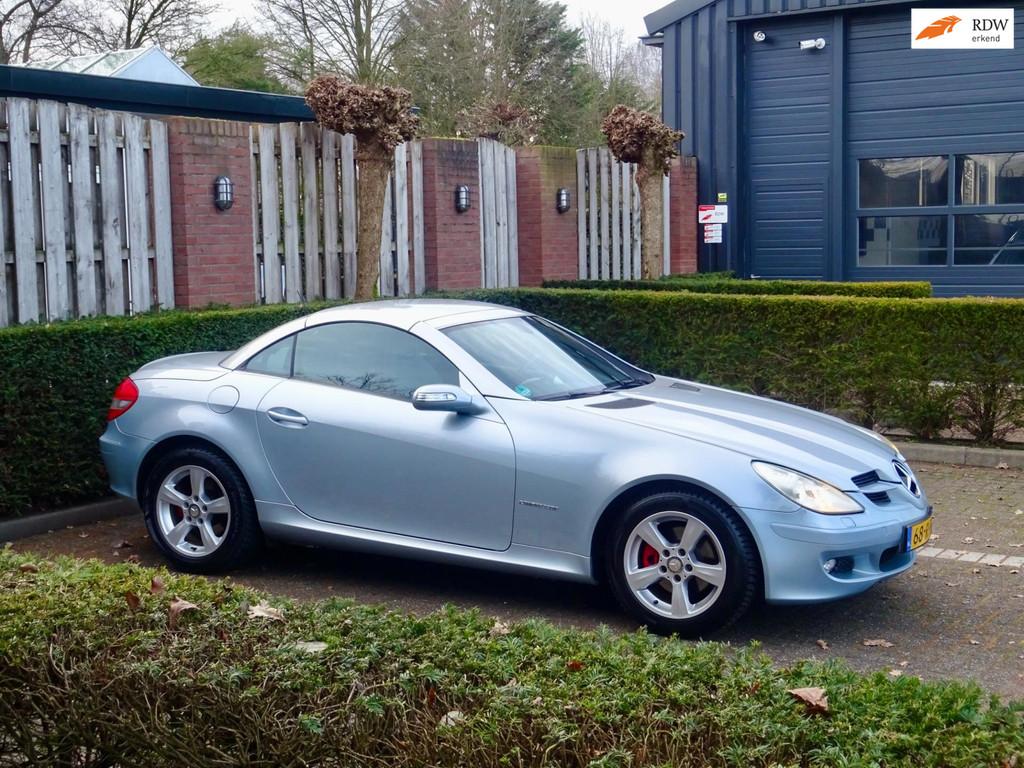 Mercedes-Benz SLK-klasse 200 Kompr ///AMG | Airscarf | LEER, Gebruikt, 4 cilinders, 1796 cc, 163 pk