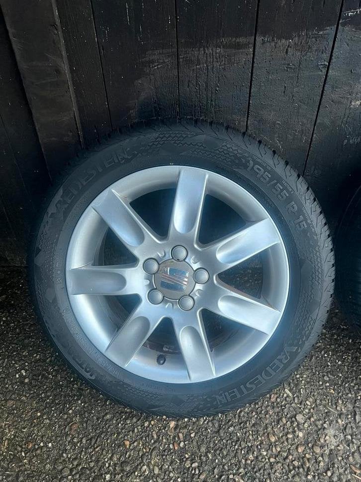 Originele Seat Ibiza Leon A1 velgen 15? 5x100 all-season set, Gebruikt, 15 inch, Banden en Velgen, Niet ingevuld