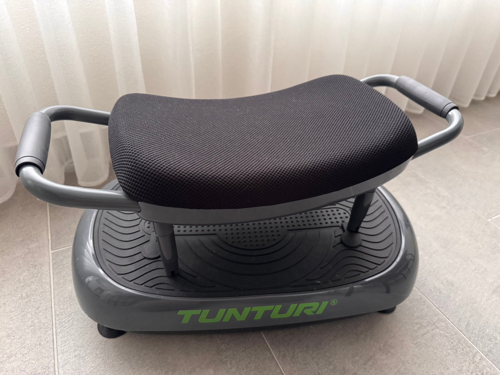 Tunturi Trilplaat met zitje - nieuw, Benen, Trilplaat, Nieuw, Ophalen of Verzenden