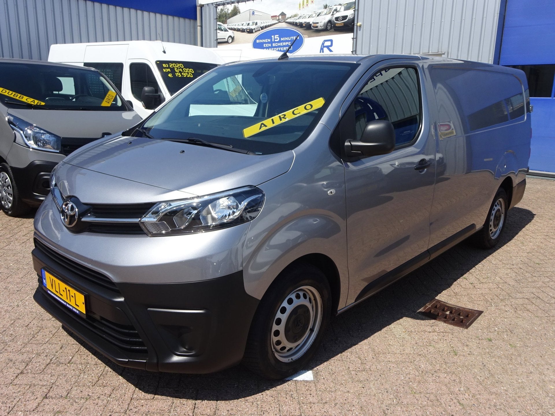 Toyota PROACE Worker 2.0 D-4D Navigator Long L3 AIRCO NAVIGA, Stof, Gebruikt, 4 cilinders, 2000 kg