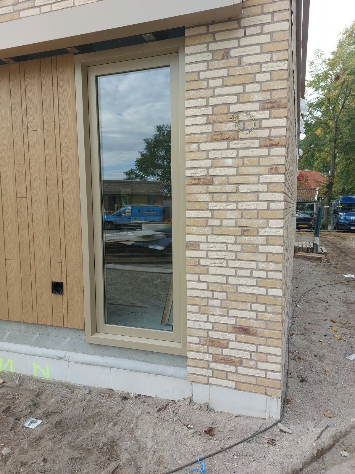 Gevelsteen Geel-beige Waalformaat handvorm  (Van Der Sanden), Ophalen, Nieuw, Bakstenen