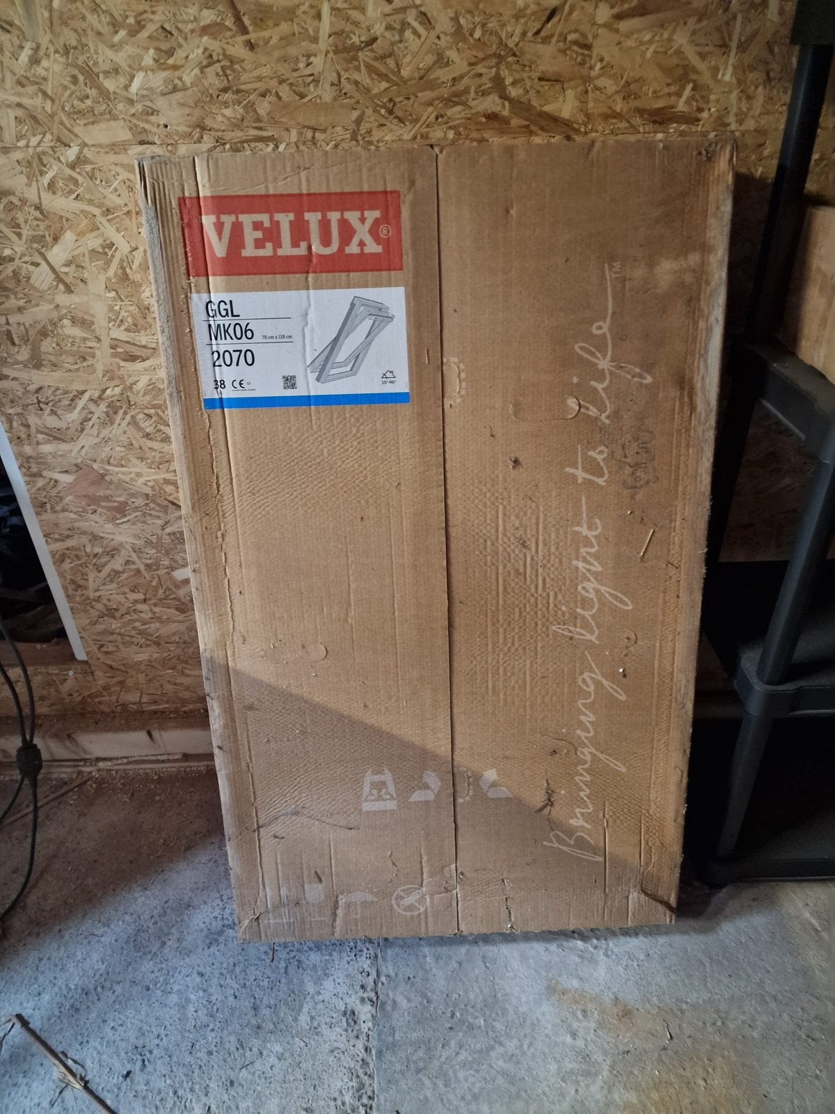 NIEUW velux dakraam, Ophalen