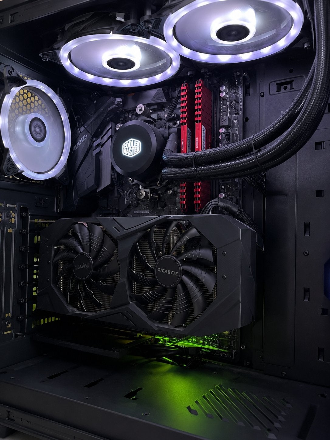 Complete Gaming Setup | RTX 2060 SUPER | 27” Monitor, Ophalen, Zo goed als nieuw, Gaming, SSD