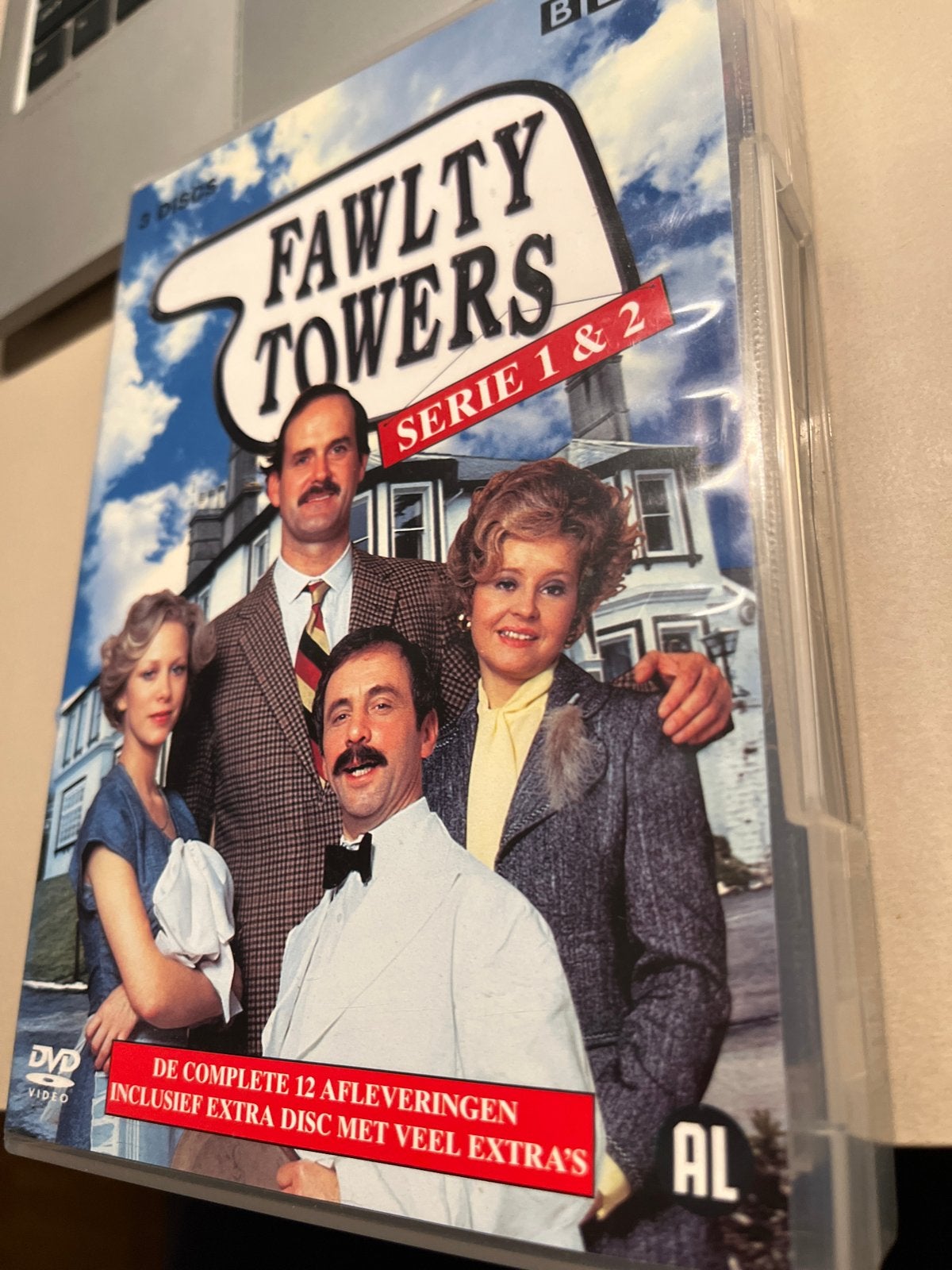 Fawlty Towers - Serie 1 & 2 (DVD Boxset), Gebruikt, Alle leeftijden, Boxset, Ophalen of Verzenden