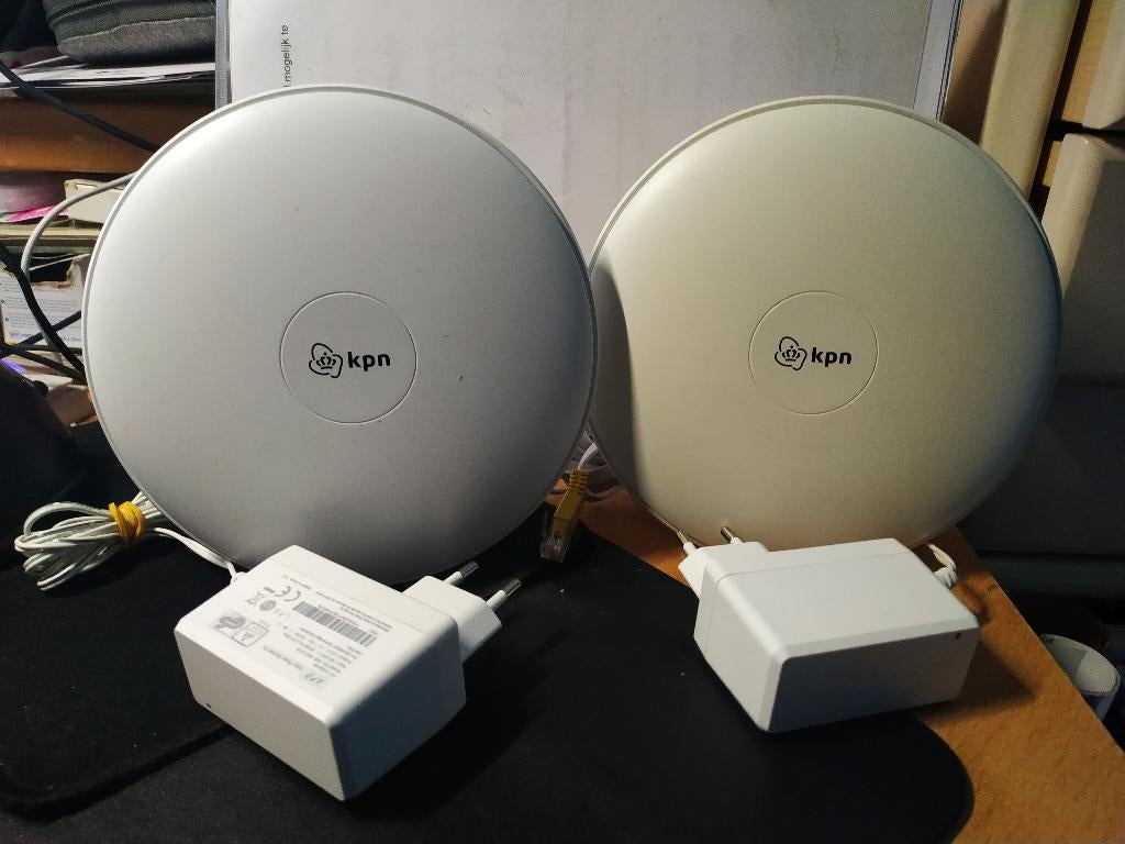 KPN Arcadyan wifi versterker set, Computers en Software, WiFi-versterkers, Ophalen of Verzenden, Gebruikt, KPN