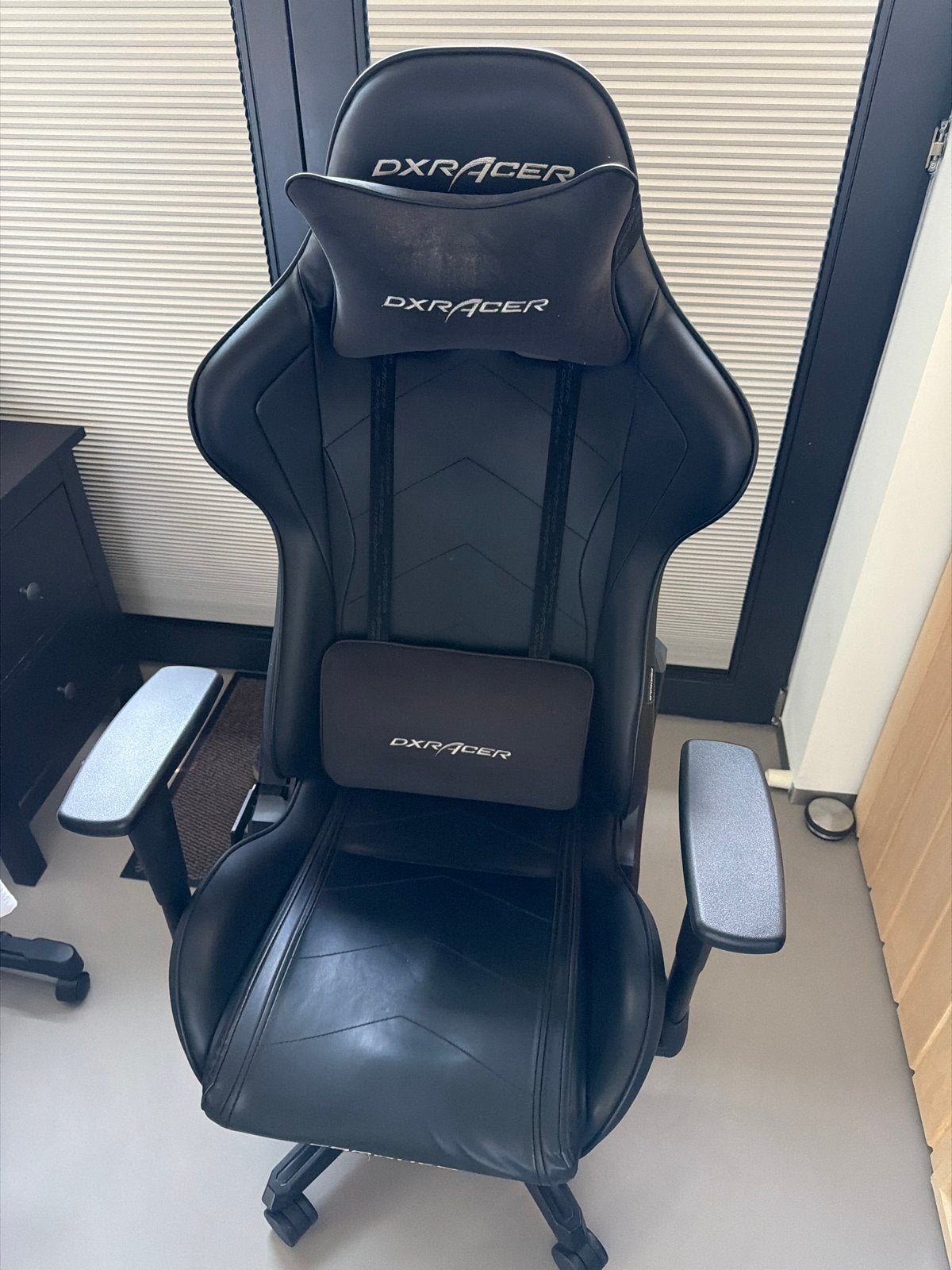 DXRacer Formula Gaming Bureaustoel Zwart, Huis en Inrichting, Bureaustoelen, Ophalen, Zwart, Zo goed als nieuw, Gaming bureaustoel