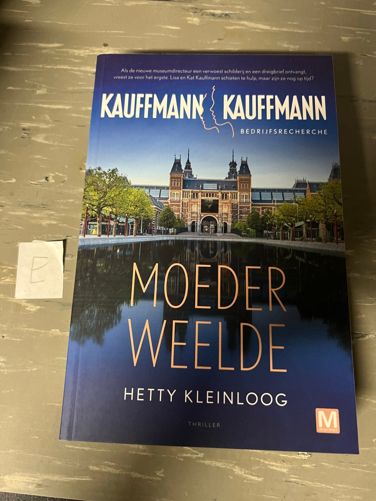 Kauffmann & Kauffmann: Moeder Weelde - Hetty Kleinloog, Ophalen of Verzenden, Zo goed als nieuw