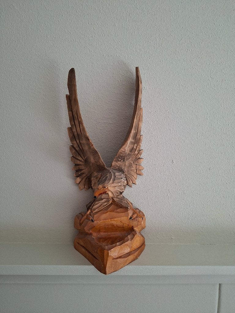 Houten Adelaar Beeld Jaren 70 (USSR) - 32 cm, Houtsnijwerk, Ophalen of Verzenden, Handgemaakt, 20 - 50 cm