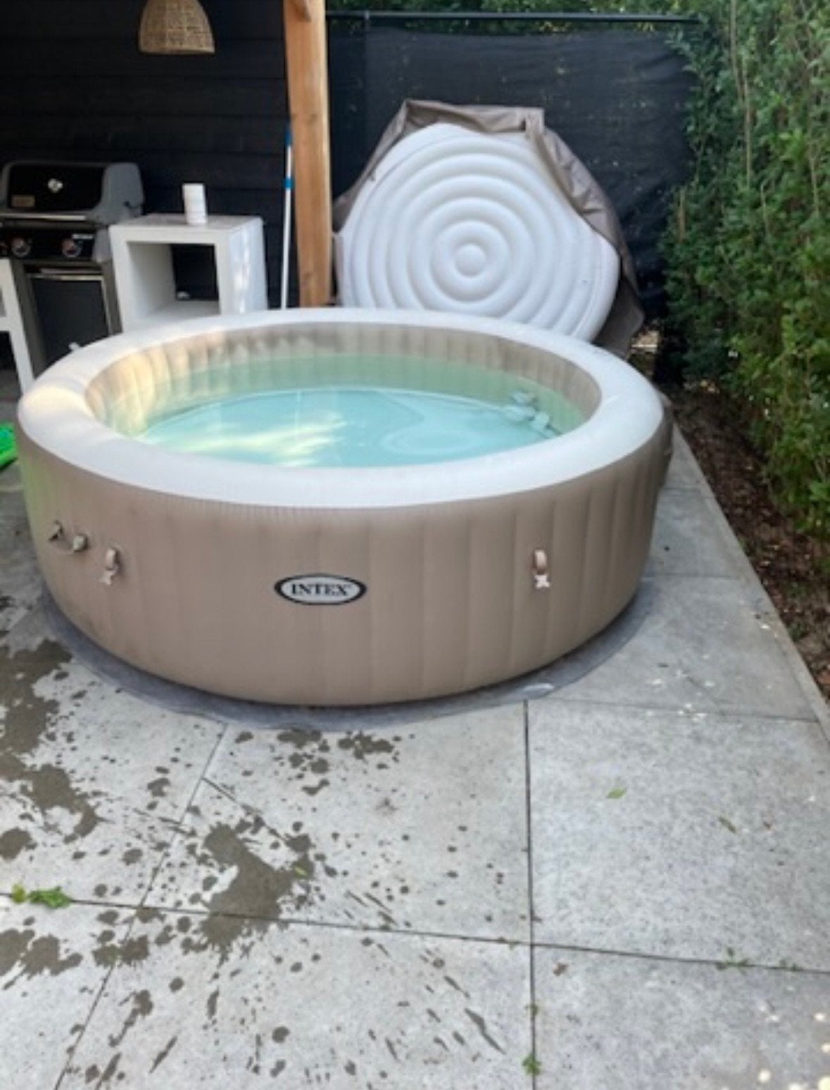 Intex 6 persoons jacuzzi whirlpool (Purespa), Ophalen, Gebruikt, Afdekzeil, Opblaasbaar