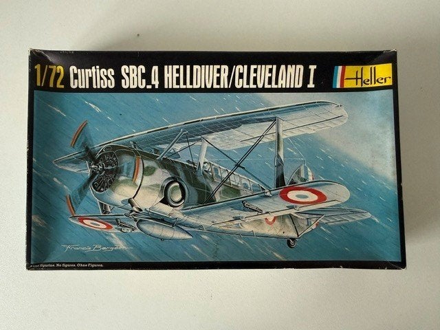 ROWASP OUTLET | Heller 1/72 285 Curtis Helldiver | NO DECALS, Hobby en Vrije tijd, Modelbouw | Vliegtuigen en Helikopters, 1:72 tot 1:144