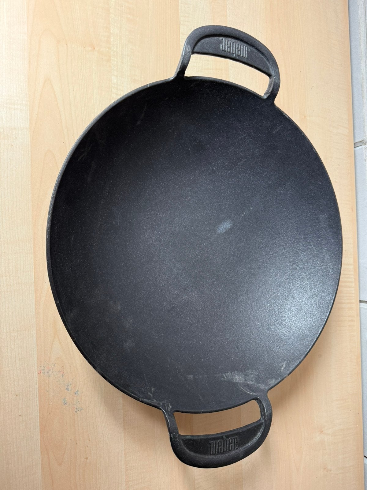 Weber wok gietijzer, Ophalen of Verzenden, Zo goed als nieuw