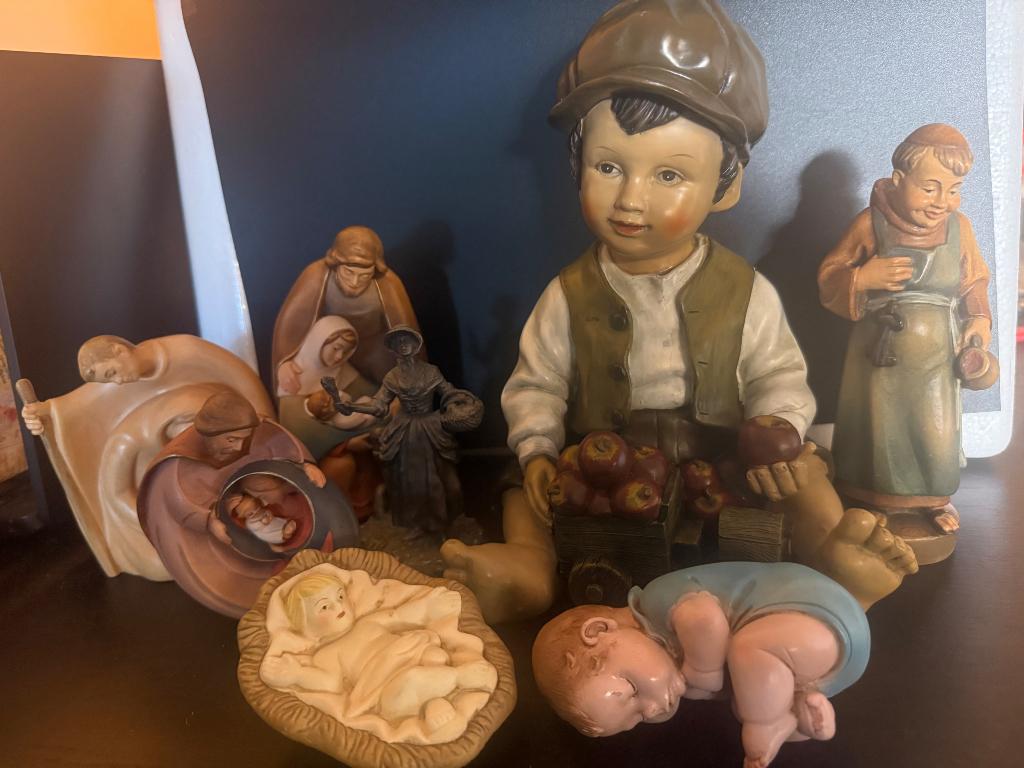 8 Kunstsbeeldjes, Ophalen of Verzenden, Gebruikt
