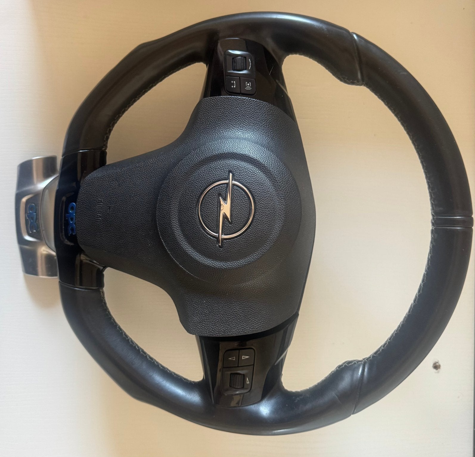 Heel net stuur CorsaD OPC met airbag, Auto-onderdelen, Ophalen of Verzenden, Gebruikt, Opel