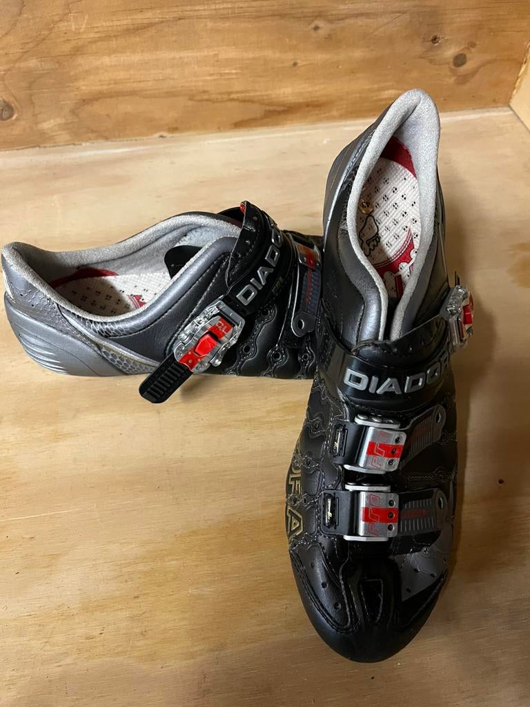 Diadora vol lederen wielrenschoen maat 43 retro nieuw, Ophalen of Verzenden, Nieuw, Schoenen
