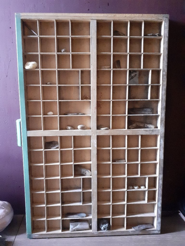 Antieke letterbak, Ophalen