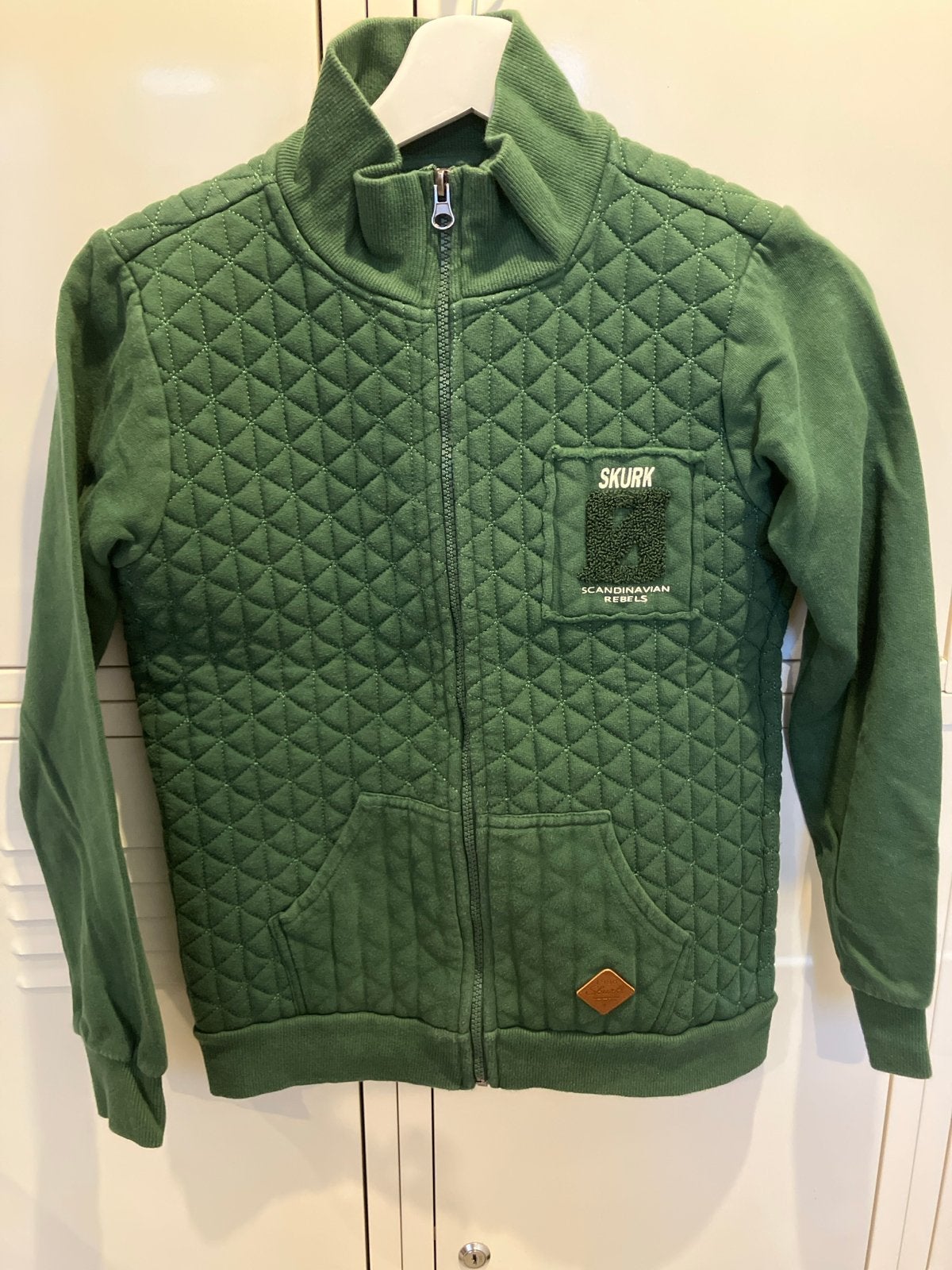 Skurk vest maat 152 - Zo goed als nieuw, Verzenden, Zo goed als nieuw, Jongen of Meisje, Trui of Vest