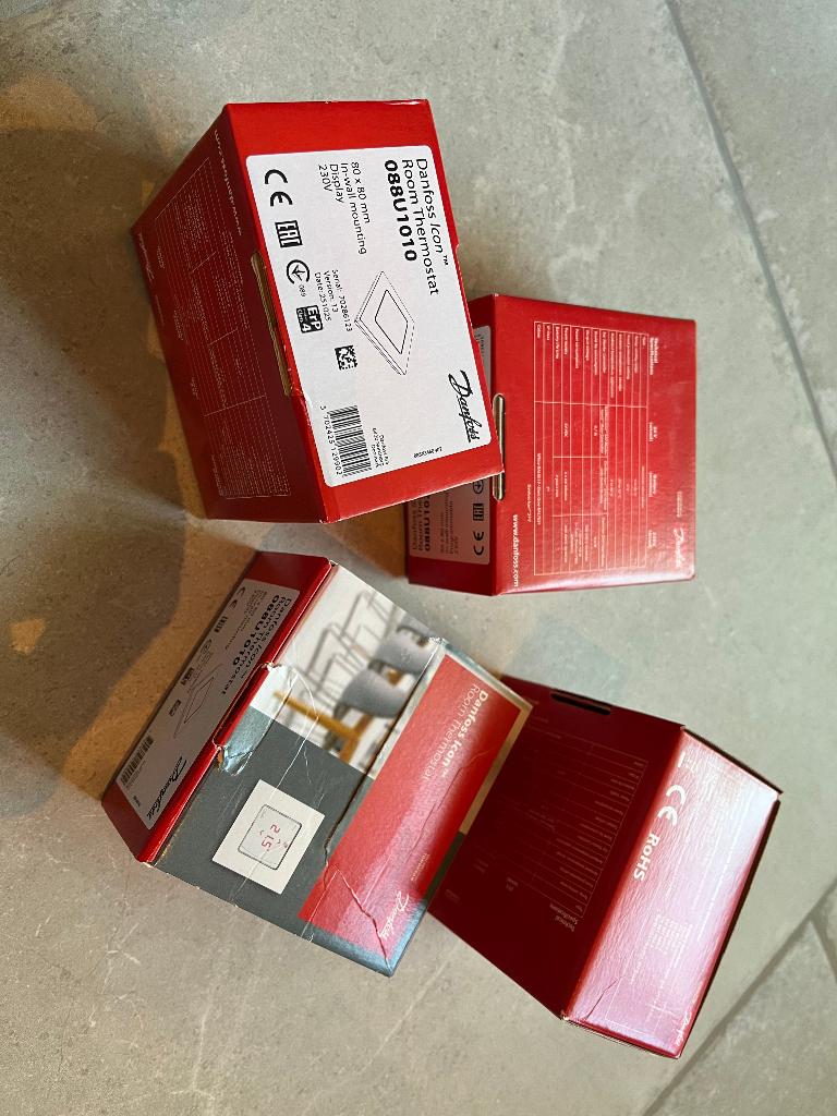 vloerverwarming naregeling. Danfoss Icon. 088u1020, Ophalen, Nieuw