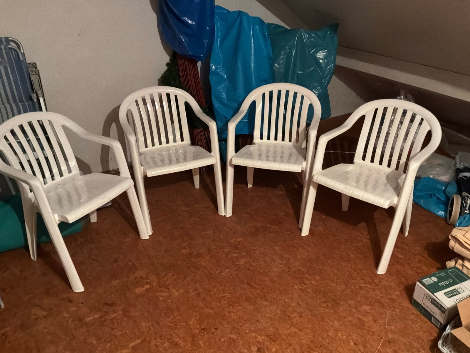 4x Grosfillex tuinstoelen wit - Stapelbaar, Ophalen, Gebruikt, Kunststof, Stapelbaar