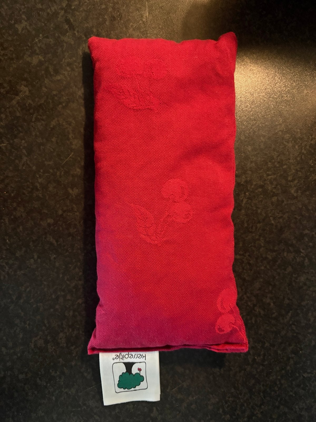 Rood kersenpitkussen kersepitje (gat), Huis en Inrichting, Woonaccessoires | Overige, Gebruikt, Textiel, Rood, Ophalen