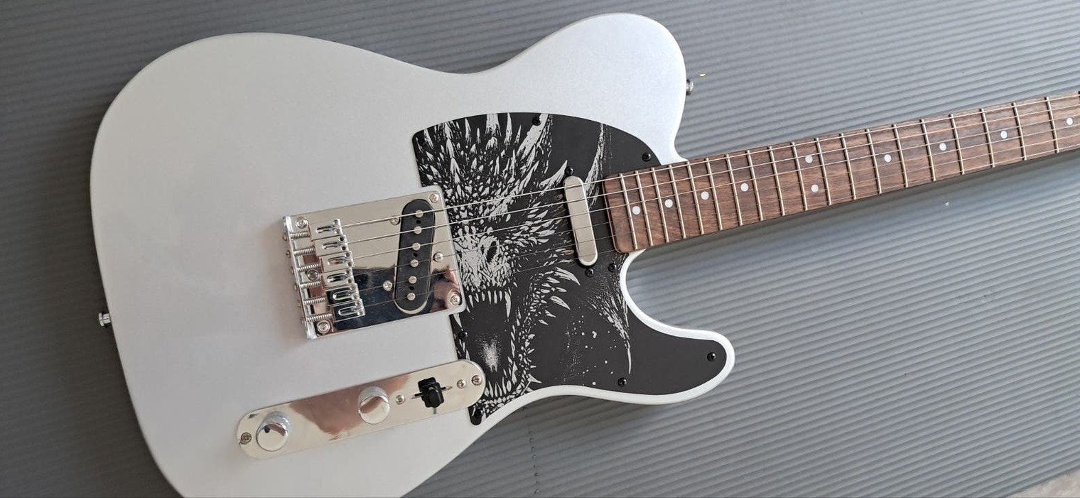 Squier Affinity by Fender Telecaster metallic silver grey, Muziek en Instrumenten, Ophalen of Verzenden, Zo goed als nieuw, Solid body
