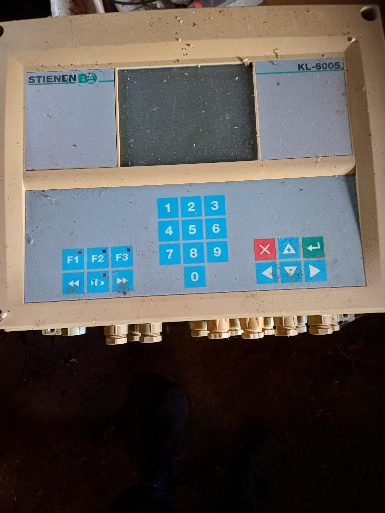 ventilatoren,ramen,kunststofroosters en brijbakken, Ophalen, Gebruikt