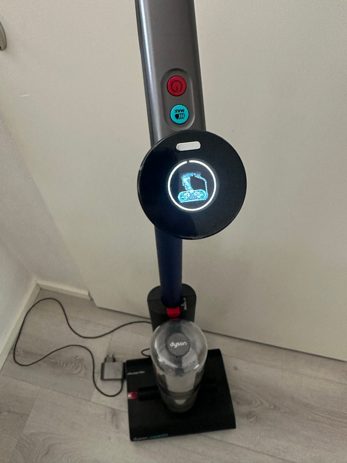 Dyson Wash G1 met oplaadstation en zelfreinigende functie