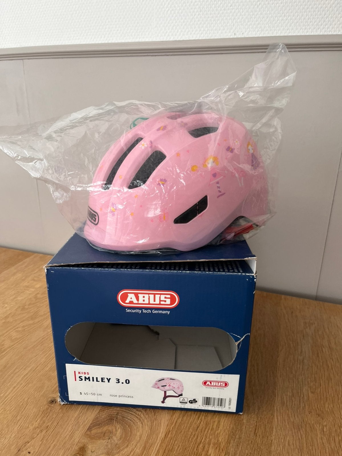 ABUS Smiley Kinderhelm, Ophalen, Zo goed als nieuw, Overige maten