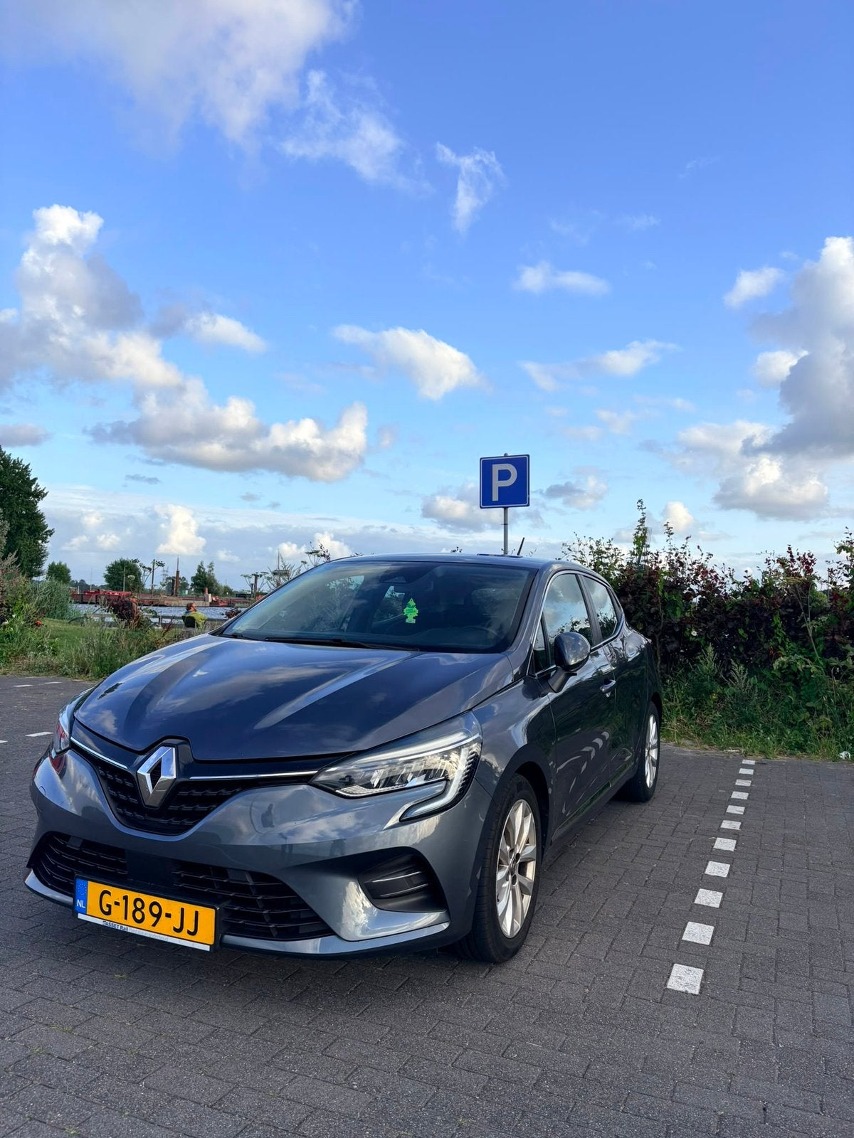 Renault Clio 1.0 TCe 100pk, Auto's, Renault, Clio, ABS, Adaptieve lichten, Adaptive Cruise Control, Airbags, Airconditioning, Alarm