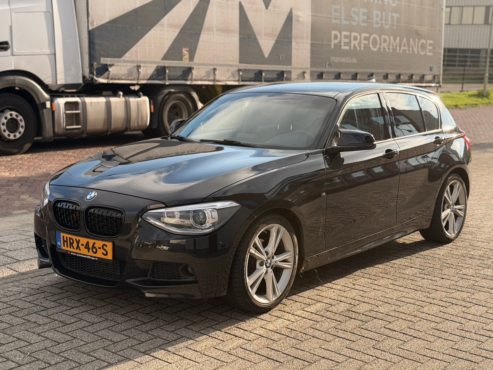 BMW 1-Serie 116I 5DR 2013 M PAKKET Airco Apk Cruise 18 inch, Auto's, 1-Serie, Dealer onderhouden, Zwart, 4 cilinders